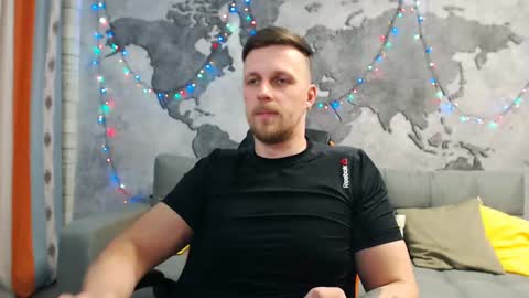 vikingchrisss online show from January 5, 1:26 pm