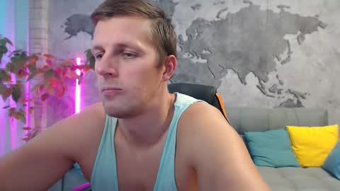 vikingchrisss online show from November 14, 10:58 am