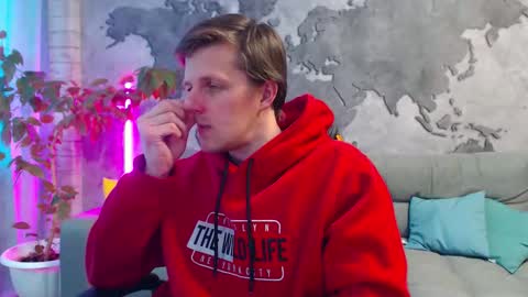 vikingchrisss online show from February 6, 10:51 am