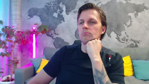 Snapshot of vikingchrisss chatting on March 8, 10:41 am vikingchrisss online show from March 8, 10:41 am