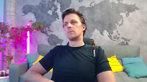 Snapshot of vikingchrisss chatting on March 9, 10:08 am vikingchrisss online show from March 9, 10:08 am