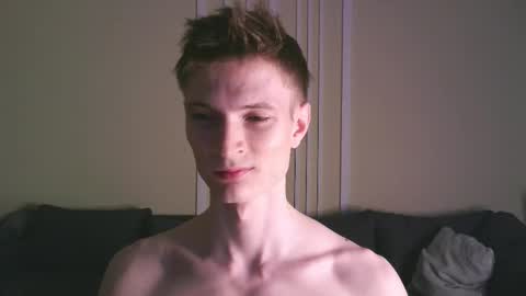 Max online show from September 26, 7:18 pm