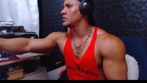 Viktor Herrera online show from December 10, 5:22 pm
