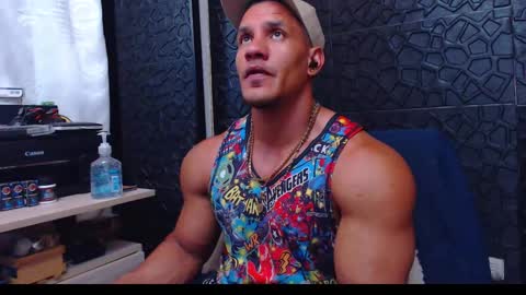 Viktor Herrera online show from December 11, 3:05 pm