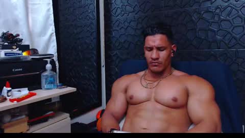 Viktor Herrera online show from January 10, 5:24 pm