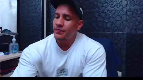 Viktor Herrera online show from January 22, 2:59 am