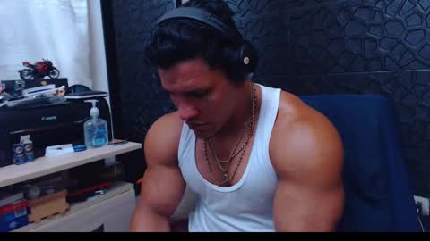 Viktor Herrera online show from January 25, 6:24 pm