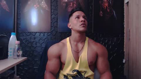 Viktor Herrera online show from March 2, 5:31 pm