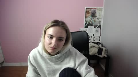 viktoria_lovely online show from January 14, 9:13 am