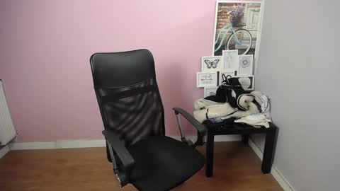 viktoria_lovely online show from January 31, 9:27 am