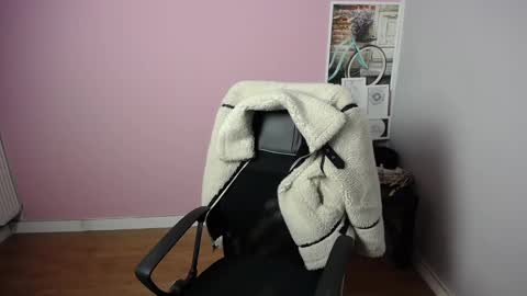 viktoria_lovely online show from February 19, 6:11 am