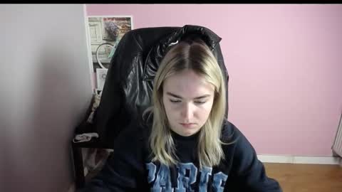 viktoria_lovely online show from February 16, 6:31 am