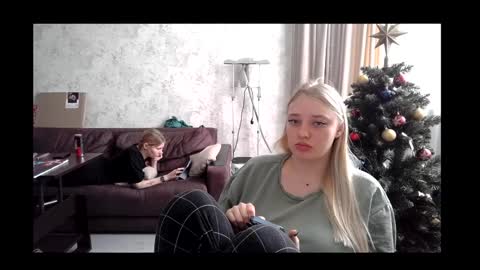 Snapshot of viktorlonsky chatting on January 17, 10:00 am viktorlonsky online show from January 17, 10:00 am