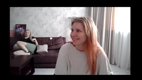 Snapshot of viktorlonsky chatting on January 27, 7:03 am viktorlonsky online show from January 27, 7:03 am