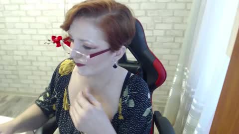 Snapshot of vikualex69 chatting on November 18, 7:24 am vikualex69 online show from November 18, 7:24 am