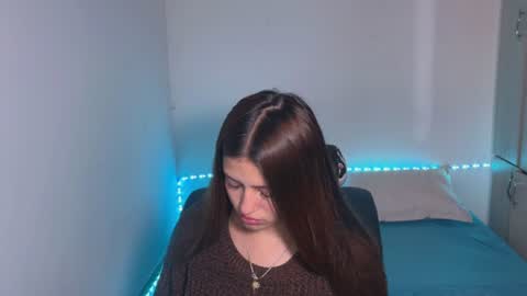 viky_evanss online show from June 17, 7:26 pm