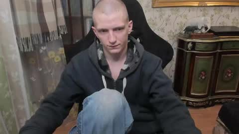 Snapshot of vince__dice chatting on March 27, 3:34 am Dimoooooon online show from March 27, 3:34 am