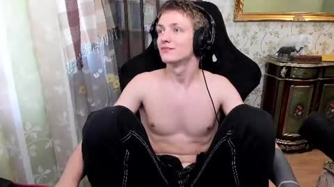 Dimoooooon online show from June 30, 3:29 am