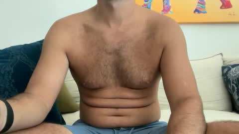 Snapshot of vincee2 chatting on September 28, 2:22 pm vincee2 online show from September 28, 2:22 pm