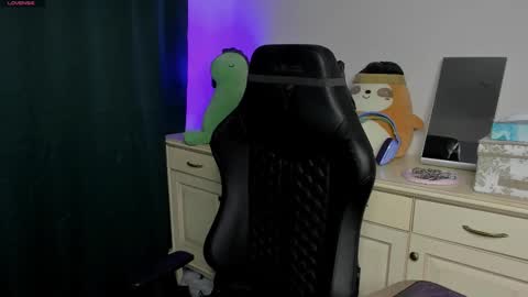 Vincent Strong online show from February 22, 8:57 am