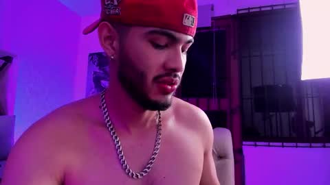 Vincent online show from December 3, 3:14 am