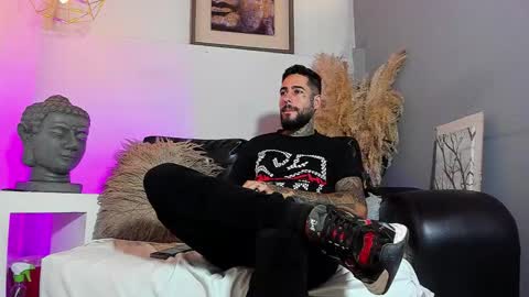 Vincent Sartori online show from March 16, 7:07 pm