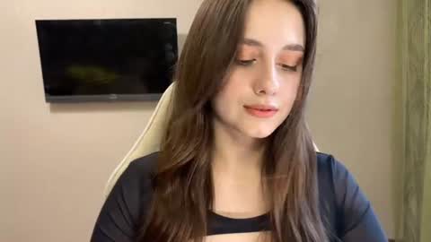Laurie online show from June 14, 1:13 pm
