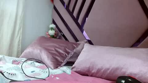 Snapshot of vinitryjhonson chatting on October 3, 11:18 am vinitryjhonson online show from October 3, 11:18 am