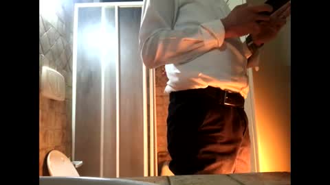 Zenith online show from March 9, 11:56 pm