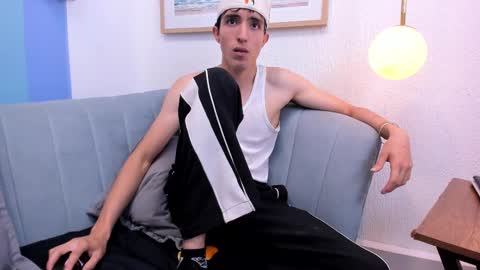 Snapshot of vinniematte chatting on February 16, 3:15 am vinniematte online show from February 16, 3:15 am