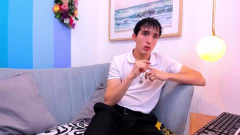 Snapshot of vinniematte chatting on February 19, 2:55 am vinniematte online show from February 19, 2:55 am