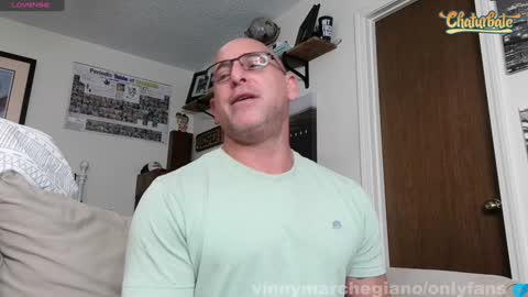 Vinny Marchegiano online show from December 21, 1:47 am