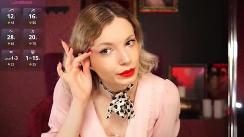 Snapshot of vinyl_kiss chatting on March 10, 8:36 pm Carrie Next streams Sat Sun 3pm-11pm EST online show from March 10, 8:36 pm