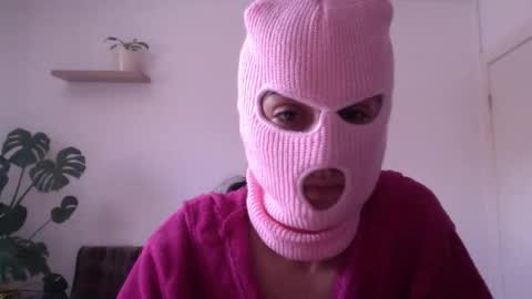 Snapshot of viol_ette chatting on March 16, 1:04 pm Violette online show from March 16, 1:04 pm