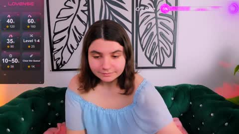 Viola online show from January 30, 9:14 pm