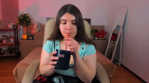 Viola online show from February 21, 10:00 pm