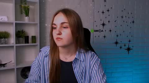 Vi online show from March 20, 11:04 am