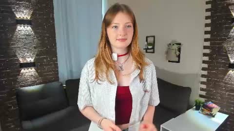 Viola but friends call me Sisi online show from June 17, 9:34 am