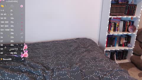 Viola online show from April 1, 1:41 pm