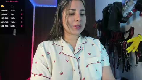 Kim online show from June 15, 3:25 pm