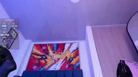           online show from November 21, 10:14 am