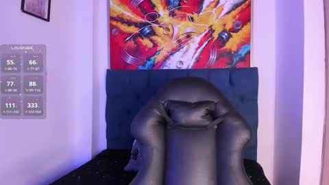           online show from November 29, 10:18 am