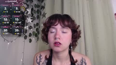Violet online show from July 12, 8:05 am
