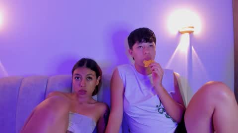 Violet and Casper online show from November 17, 6:41 am