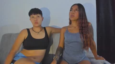 Violet and Casper online show from December 18, 5:35 am