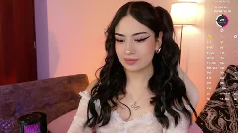 Violeta  online show from July 17, 6:13 pm