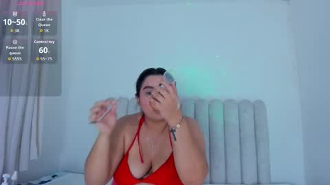 violet_giraldo online show from March 21, 8:34 pm