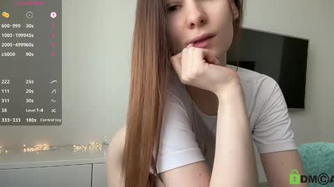 Snapshot of violet_lyn chatting on April 29, 12:31 pm Violet Lyn online show from April 29, 12:31 pm