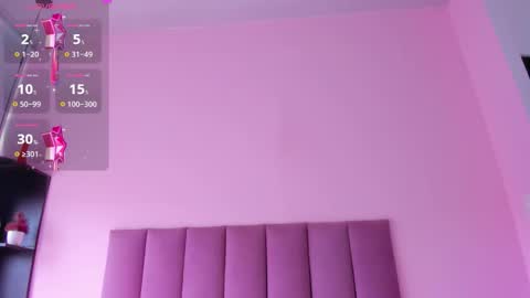 violet online show from October 4, 2:15 pm