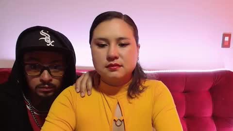 Snapshot of violet_n_demon chatting on December 15, 11:58 am violet and demon online show from December 15, 11:58 am